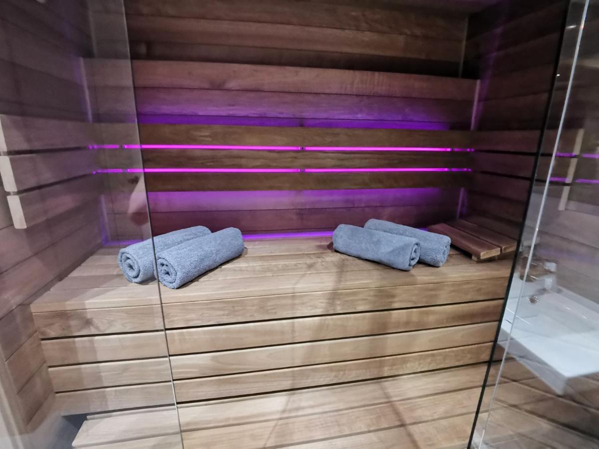 Apartament Jacuzzi *